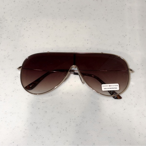 Tommy Hilfiger Brown Aviator Sunglasses Abel Shield 135 150 - Picture 1 of 7